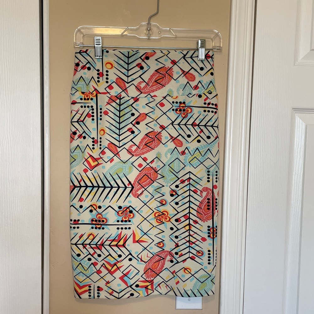NWOT LulaRoe Pencil Skirt